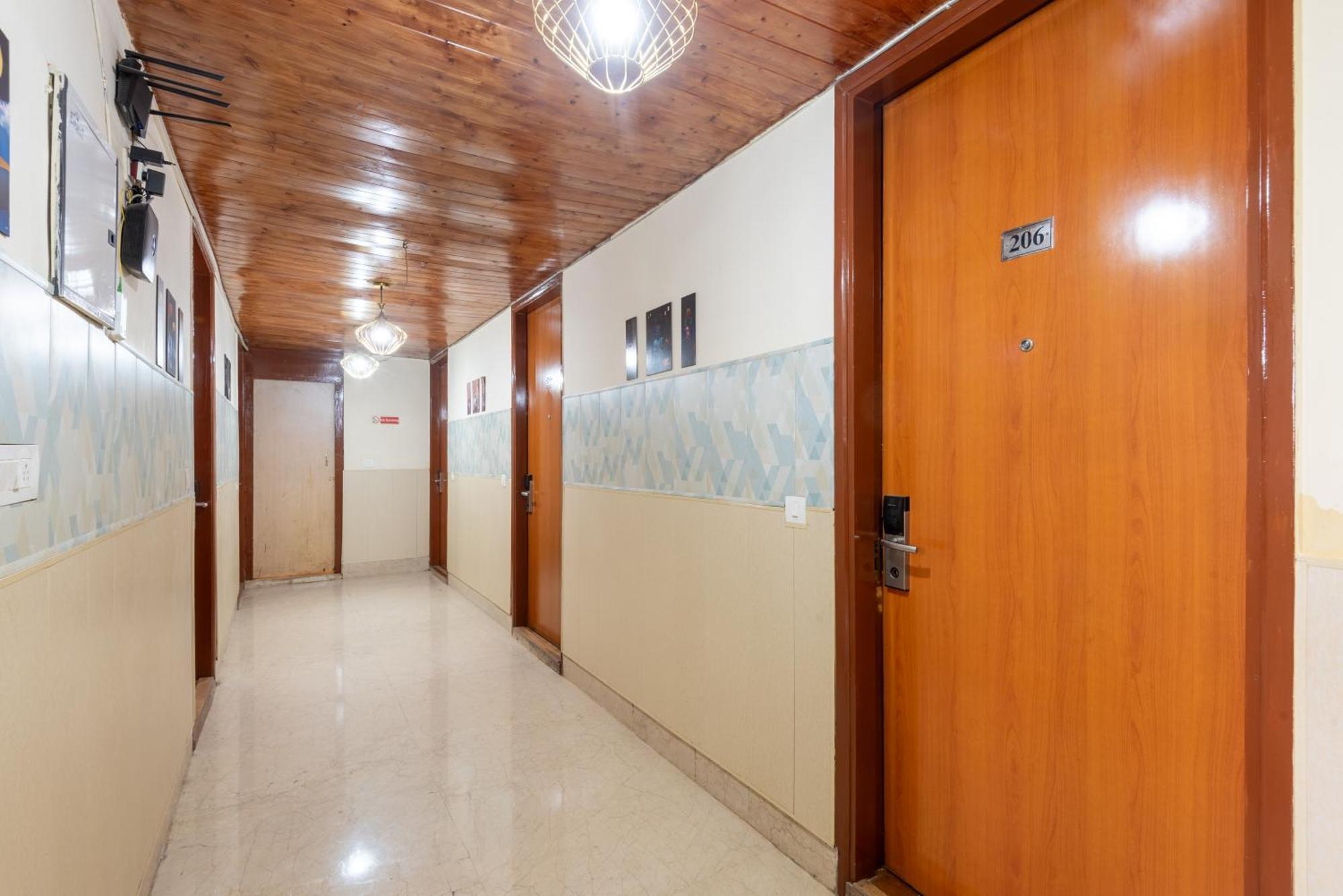 Hotel Oyster Pearl I Near Medanta Hospital I Sec-39 I Gurgaon Exterior foto